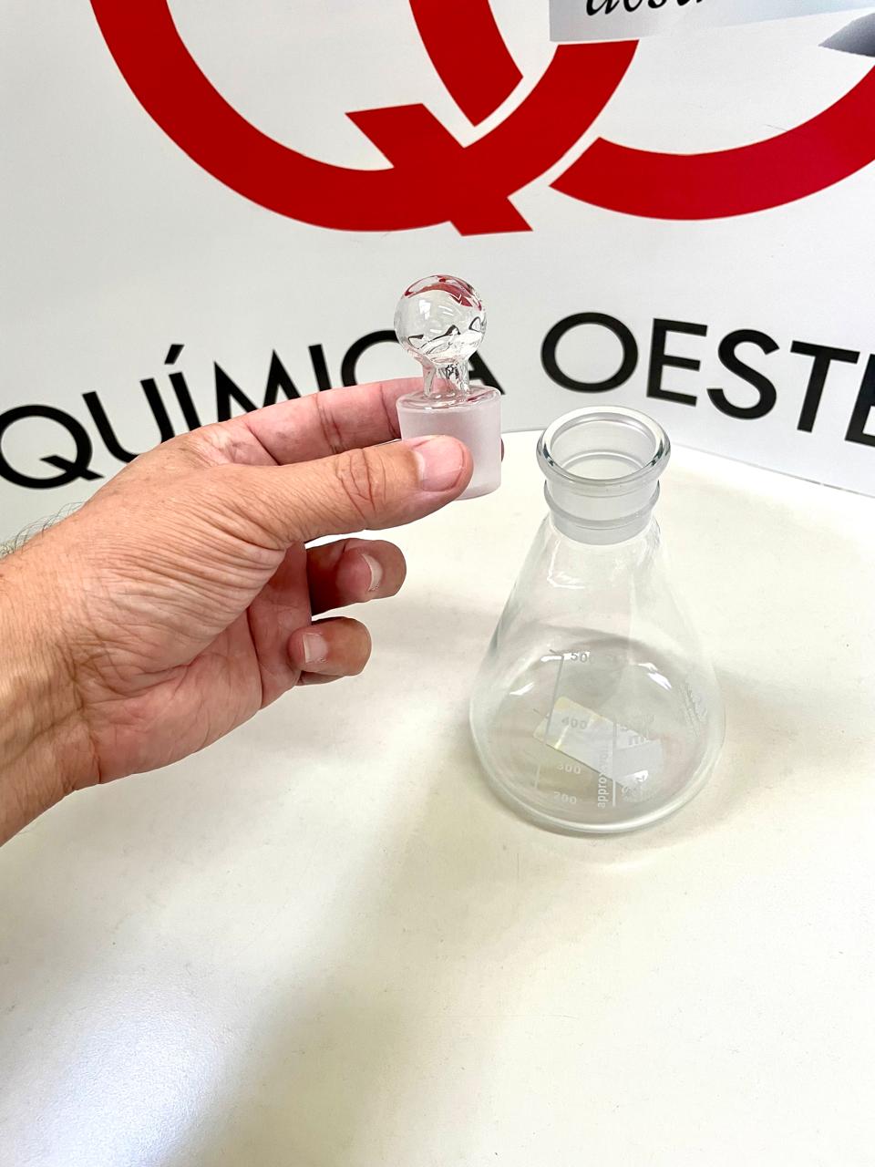 ERLENMEYER T/VIDRIO 2000 ml