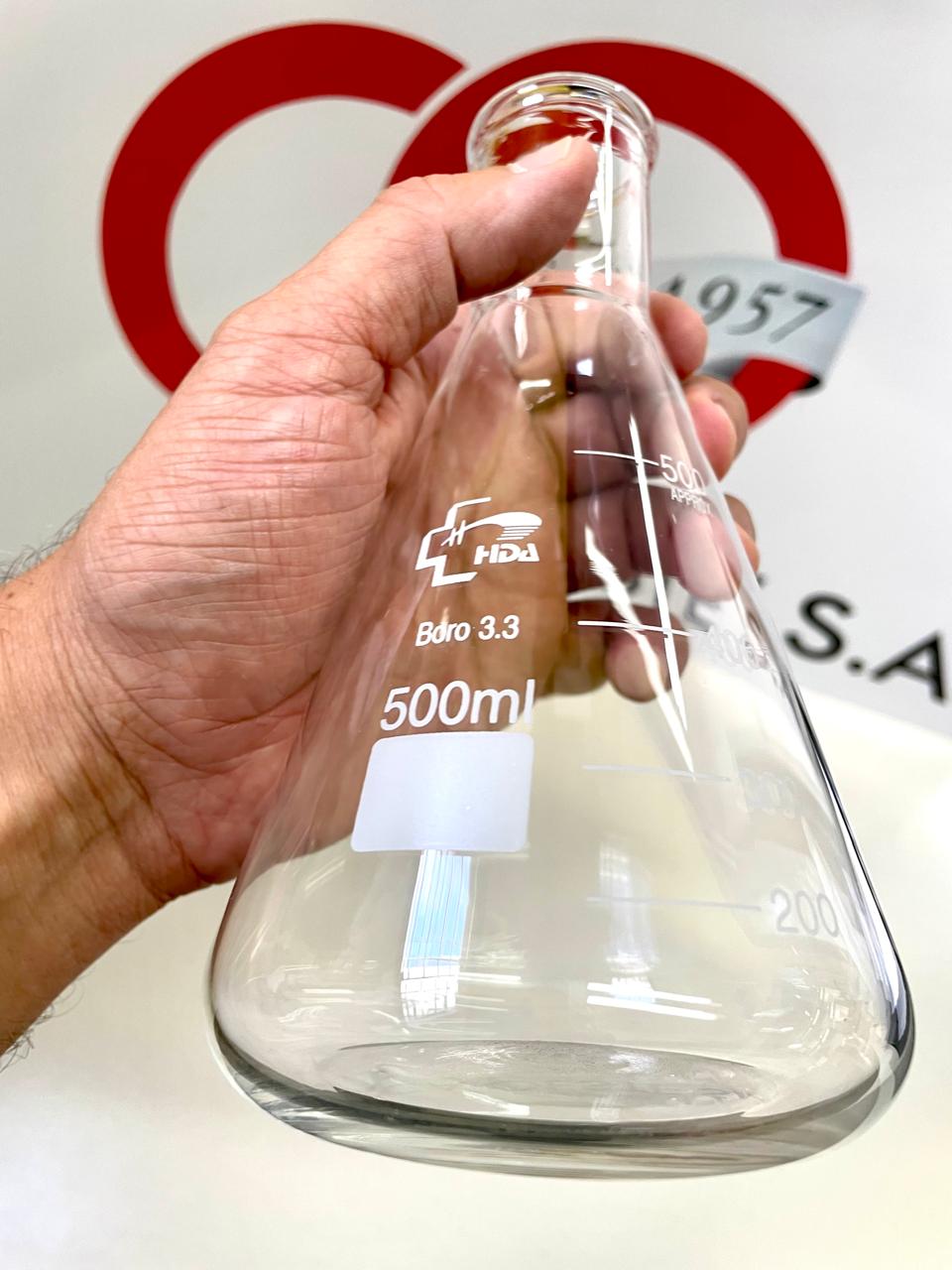 ERLENMEYER GRADUADO x 500 ml