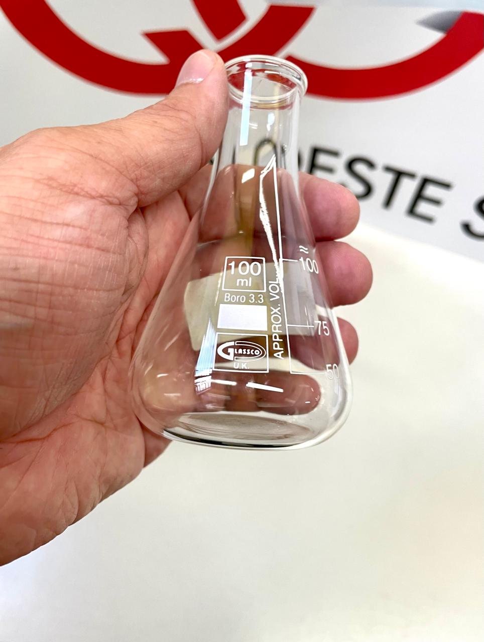 ERLENMEYER GRADUADO x 100 ml